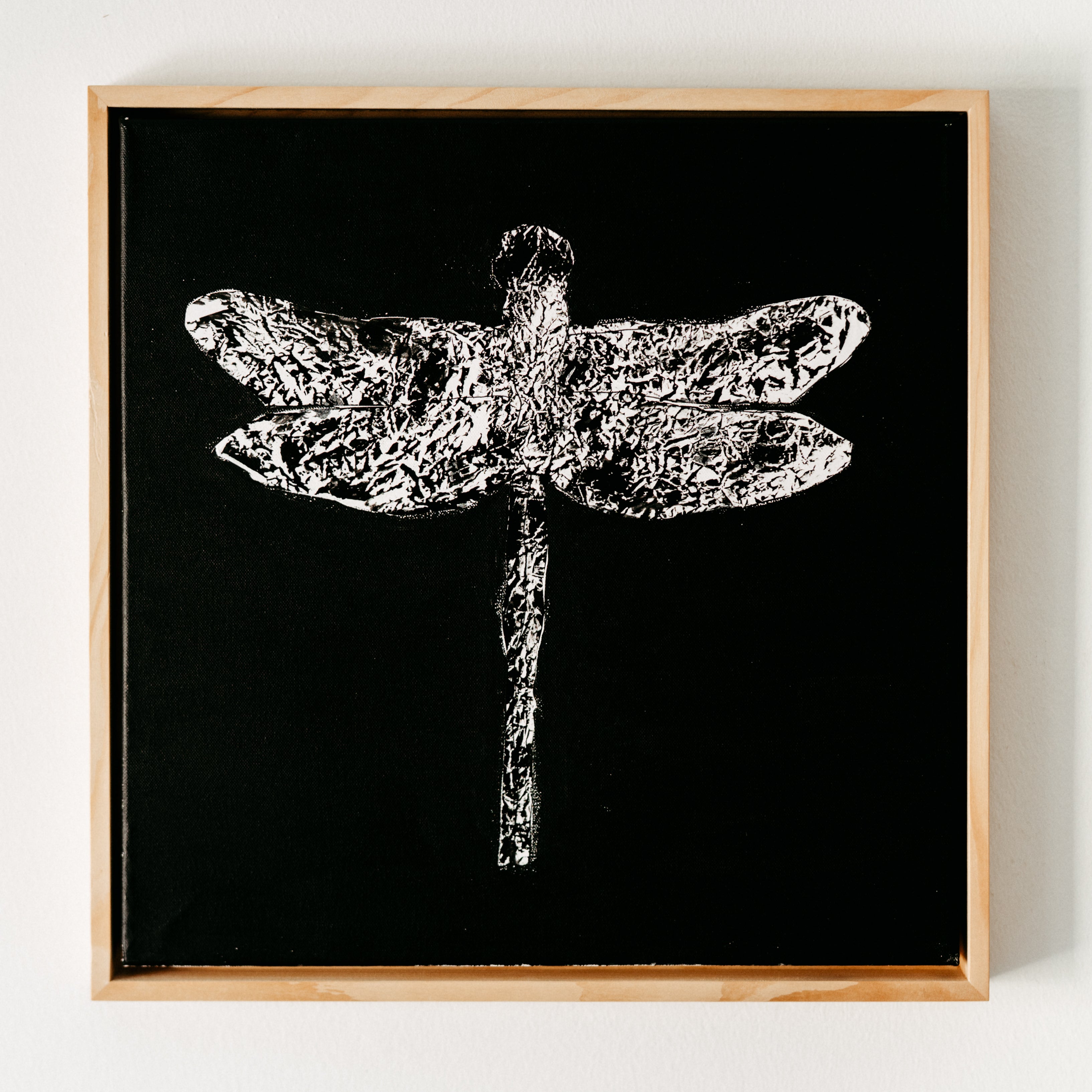 ACRYLIC ART MINI - BLACK DRAGON-FLY